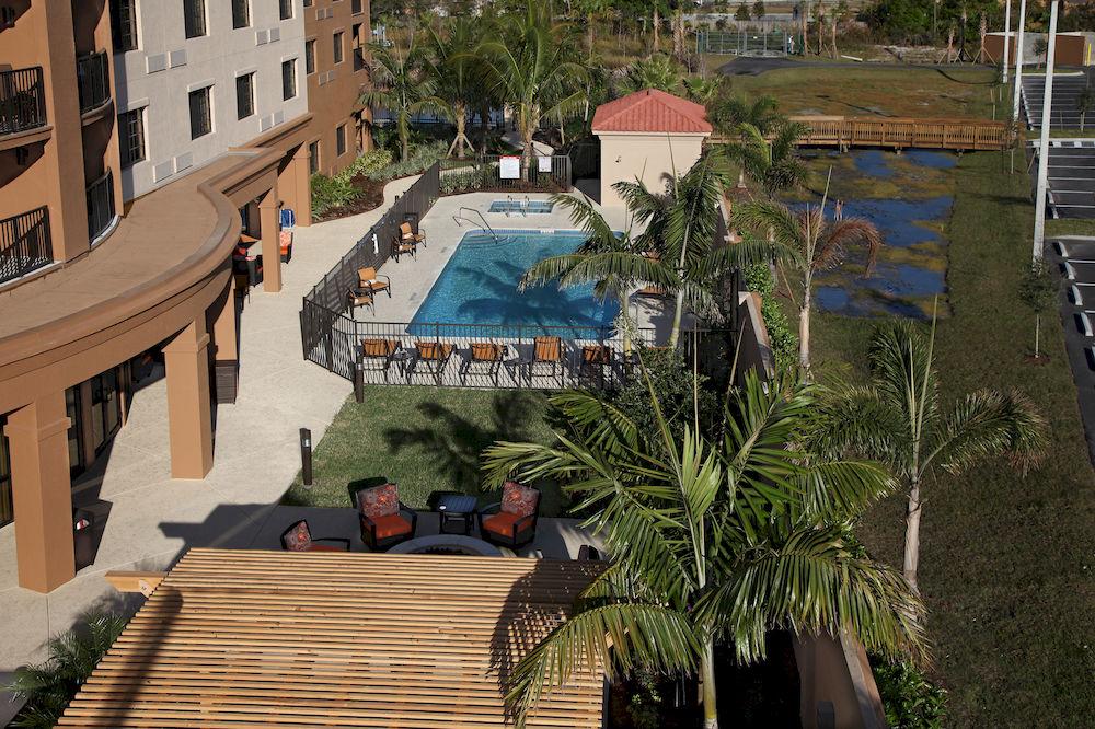 คอร์ตยาร์ด สจ็วร์ต Hotel สจ๊วต ภายนอก รูปภาพ