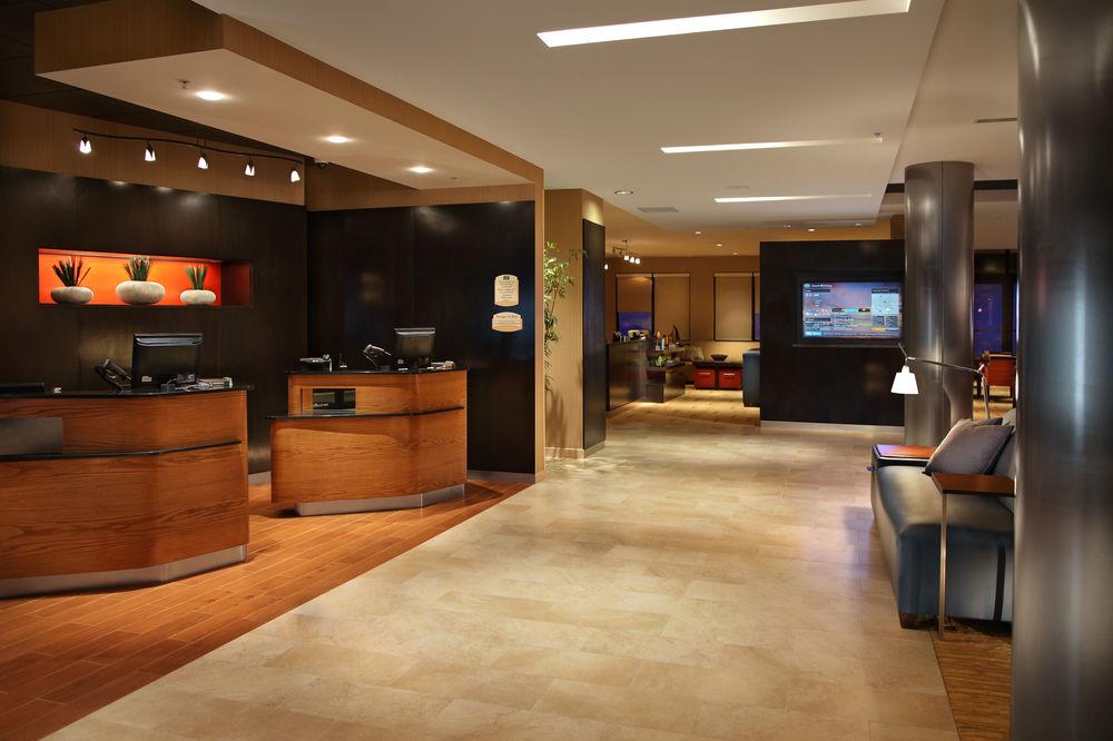 คอร์ตยาร์ด สจ็วร์ต Hotel สจ๊วต ภายนอก รูปภาพ