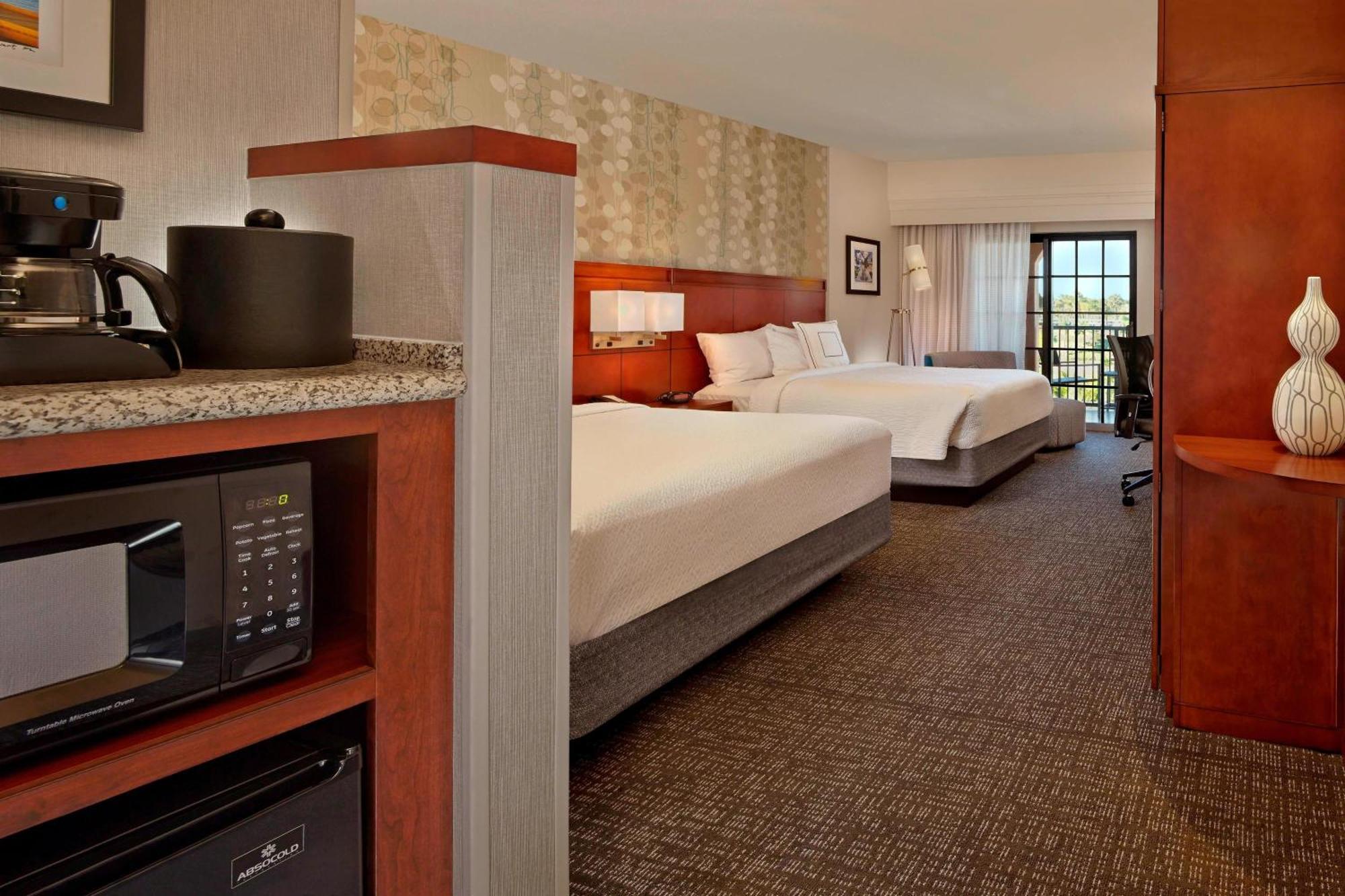 คอร์ตยาร์ด สจ็วร์ต Hotel สจ๊วต ภายนอก รูปภาพ