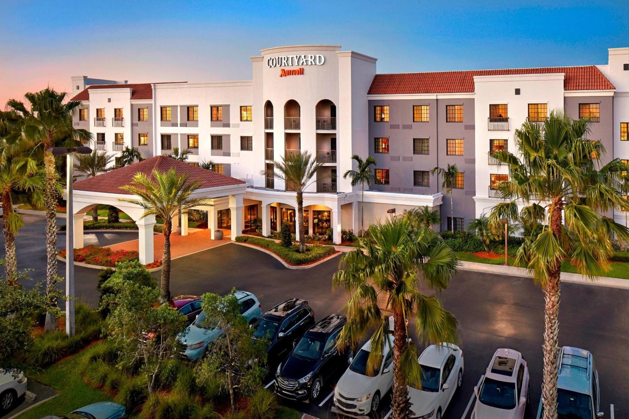 คอร์ตยาร์ด สจ็วร์ต Hotel สจ๊วต ภายนอก รูปภาพ