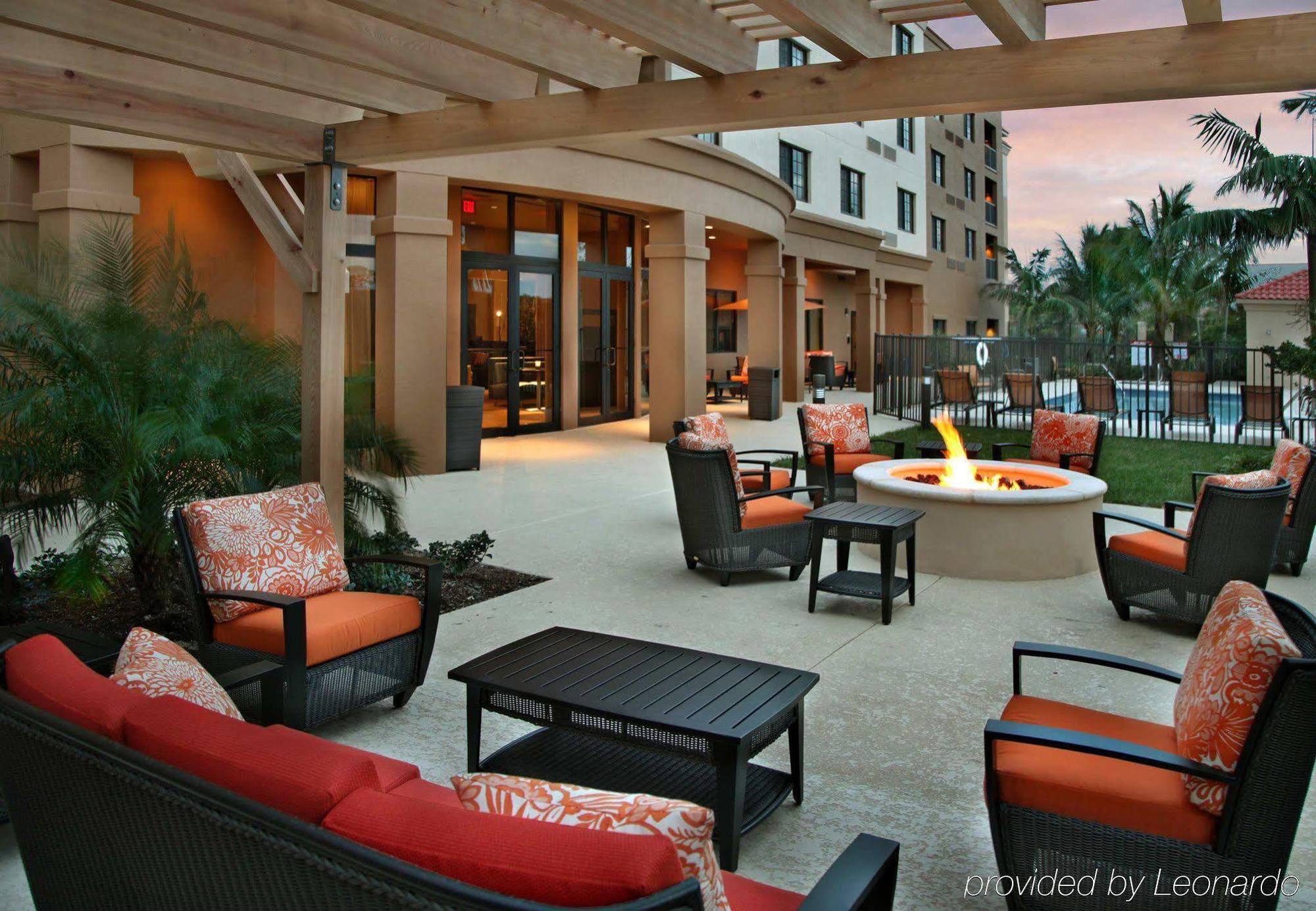 คอร์ตยาร์ด สจ็วร์ต Hotel สจ๊วต ภายนอก รูปภาพ