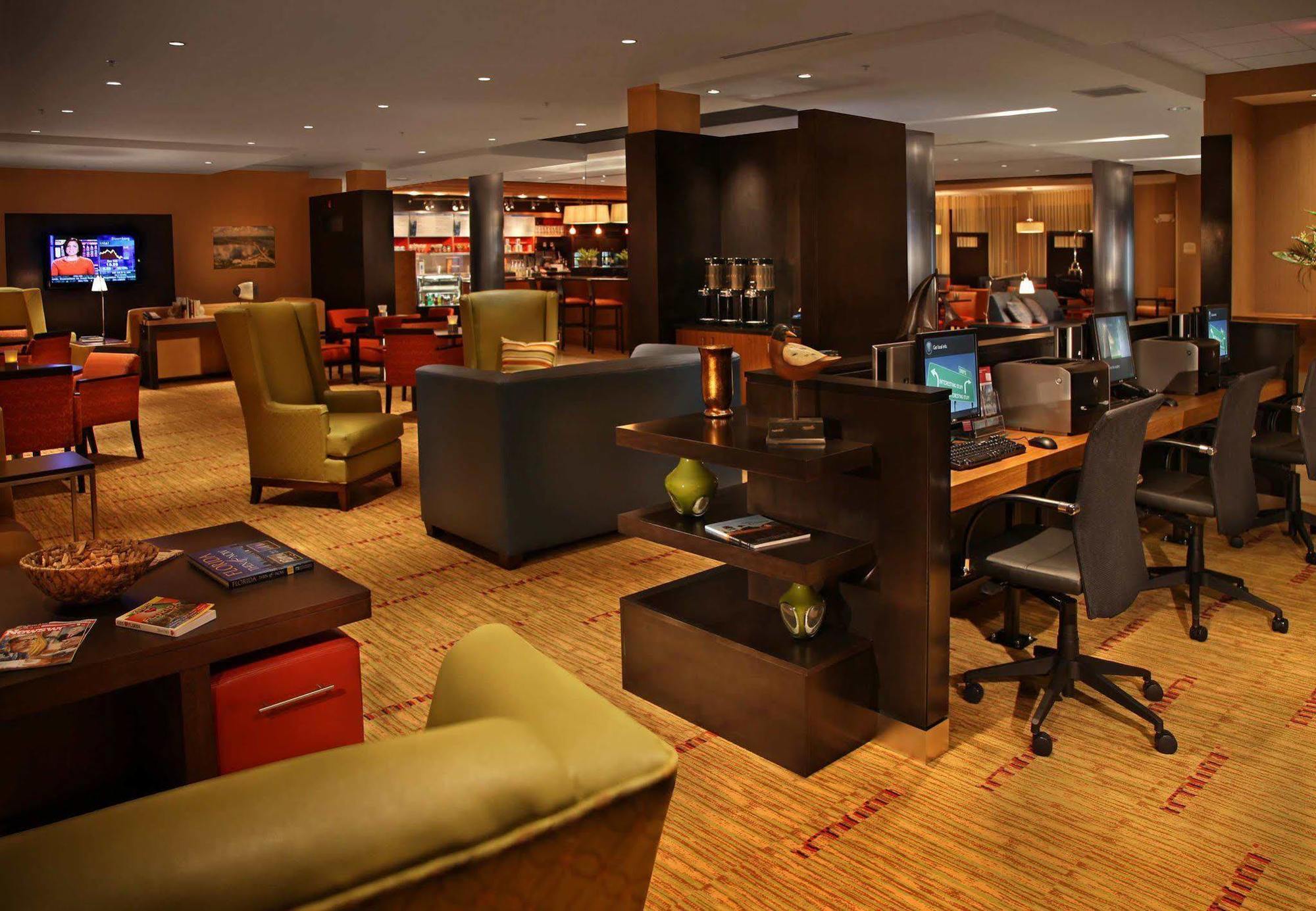 คอร์ตยาร์ด สจ็วร์ต Hotel สจ๊วต ภายนอก รูปภาพ
